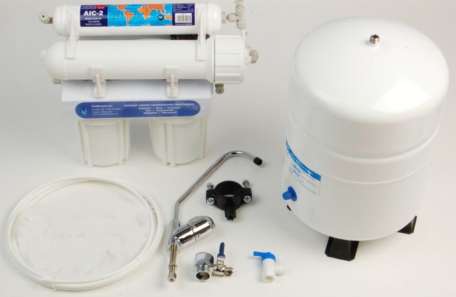 Hovedbilde Vannrenser AquaPro 608 RO m/ 8 liters tank